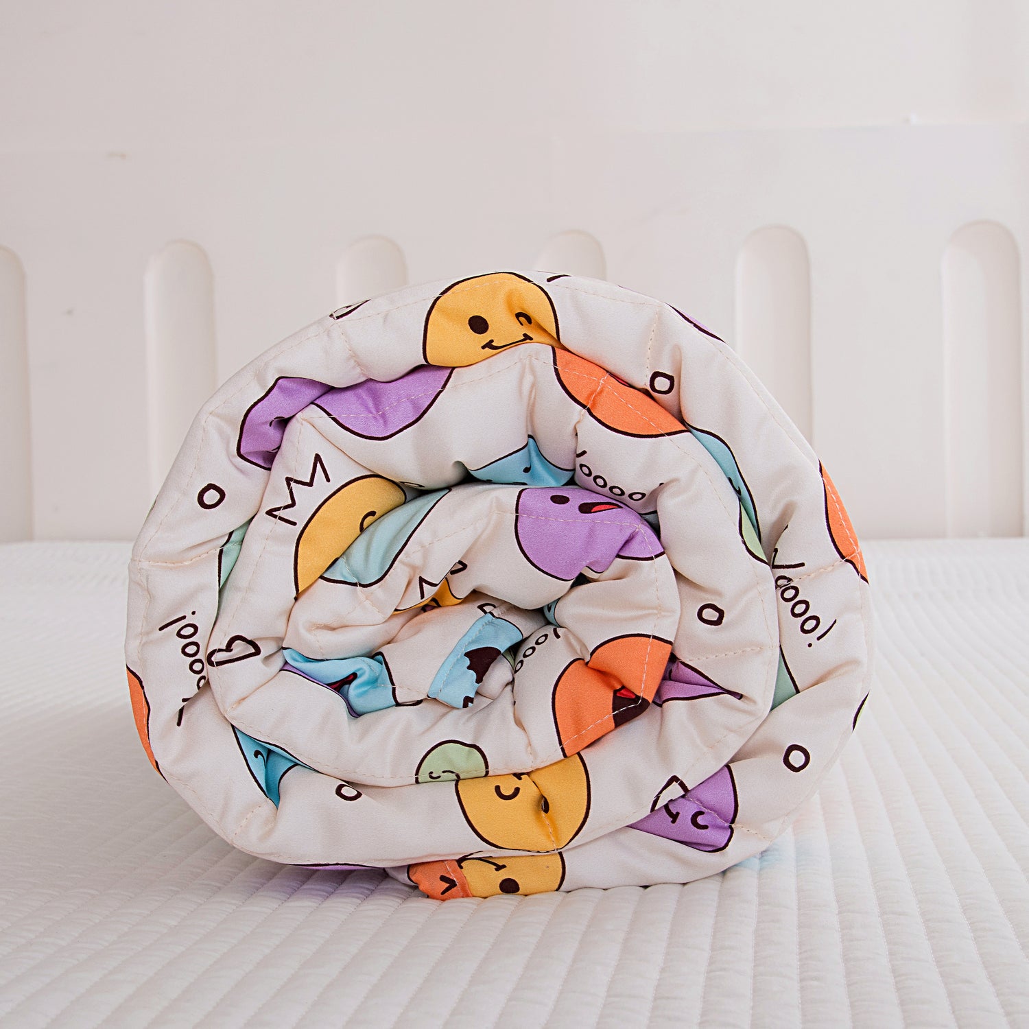 Kids Weighted Blanket (Emoji)