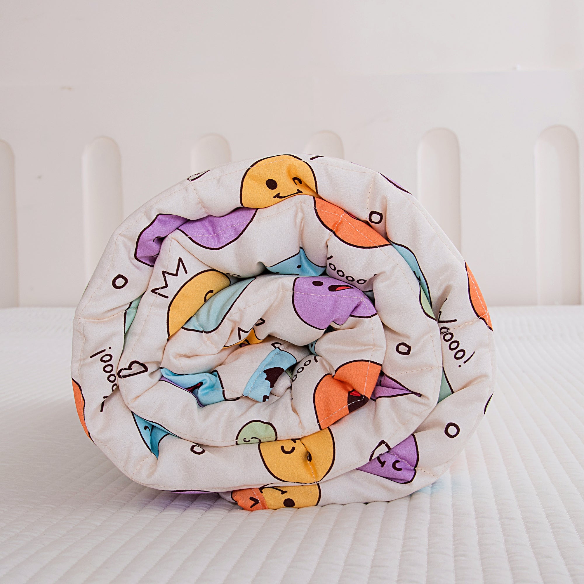 Kids Weighted Blanket (Emoji)